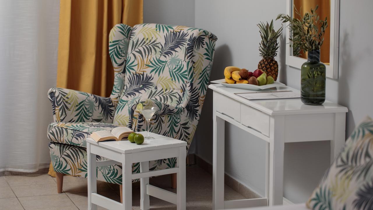 Ippokampos Beachfront Naxos City Ngoại thất bức ảnh